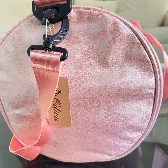 NWT! Sparkly Light Pink Duffel Bag - Picture 2 of 4
